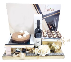 עיצוב שבועות דגם 551